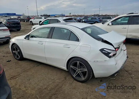 2019 Mercedes-Benz A 220 4Matic z USA, uszkodzony, nr VIN WDD3G4FB0KW006914